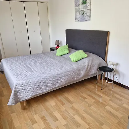 Villa פאלאבה-לה-פלו